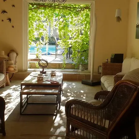 La Baguenaude Bed & Breakfast Marciac